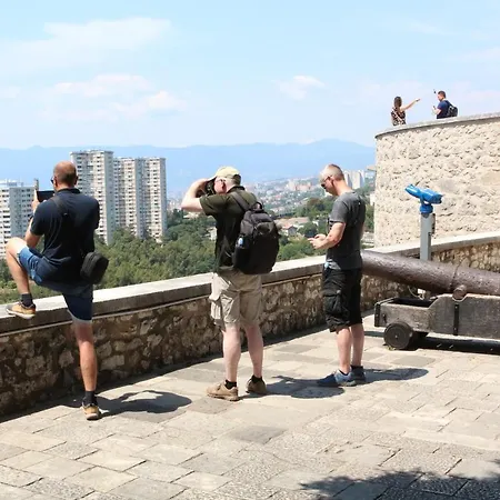 Paha-paha Modern With Sea View, Fast Wi-fi, And Free Parking! * Rijeka