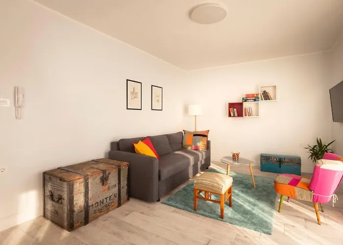 Paha-paha Modern Design, Sea View, Fast Wifi And Street Parking *